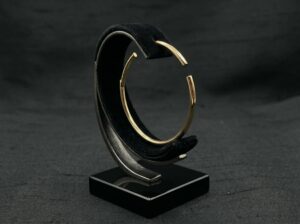 Brinco Argola Lisa Dourado - (Código do produto L17Ex)